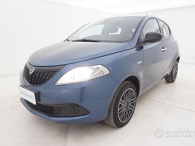 Usata Lancia Ypsilon Silver 69 CV (50 kW) 2023 Blu Utilitaria