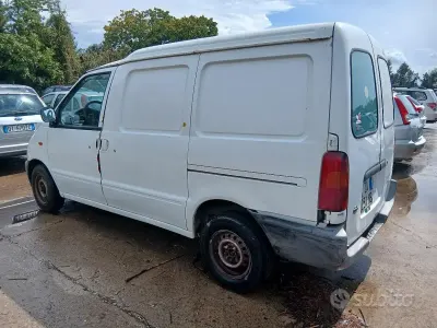 Usata Nissan Vanette 1998 Bianco Monovolume