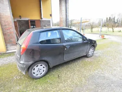 Usata Fiat Punto 60 CV (44 kW) 2002 Nero Utilitaria