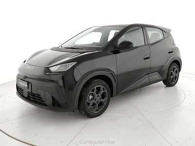 Nuova BYD Dolphin Surf Comfort 60 kW (82 CV) 2025 Polar black night Utilitaria