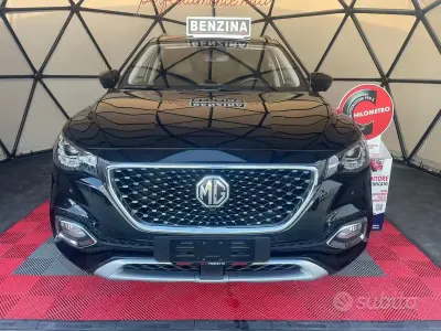 Usata MG HS Luxury 162 CV (119 kW) 2023 Nero SUV