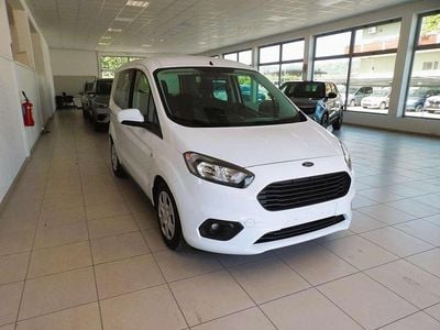 Begagnad Ford Tourneo 75 HK (55 kW) 2020 Vit Van
