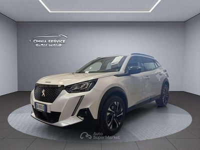 Usata Peugeot 2008 Allure 131 CV (96 kW) 2022 Bianco SUV