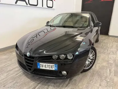 Usata Alfa Romeo 159 Distinctive 200 CV (147 kW) 2009 Nero Station wagon