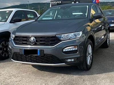 Begagnad VW T-Roc Style 150 HK (110 kW) 2021 Grå SUV