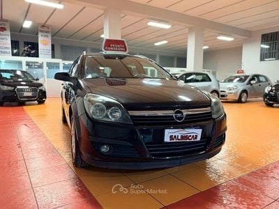 Usata Opel Astra Club 101 CV (74 kW) 2006 Nero Station wagon