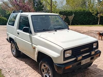 Bianco Usata 1994 Daihatsu Feroza SUV | 2900 €