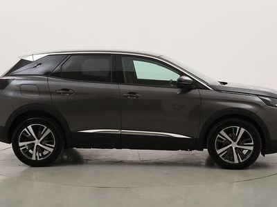 Usata Peugeot 3008 Allure 131 CV (96 kW) 2023 SUV