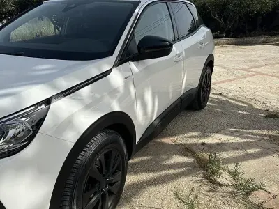 Usata Peugeot 3008 GT-line 131 CV (96 kW) 2020 Bianco SUV