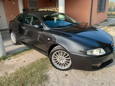 Usata Alfa Romeo GT 150 CV (110 kW) 2007 Coupé