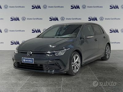 Usata VW Golf VIII R-line 131 CV (96 kW) 2023 Grigio Berlina