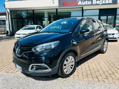 Usata Renault Captur 90 CV (66 kW) 2013 Nero SUV