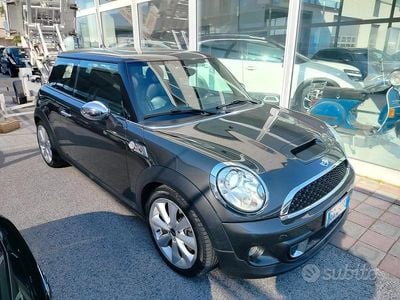 Begagnad Mini Cooper SD 143 HK (105 kW) 2013 Grå Halvkombi