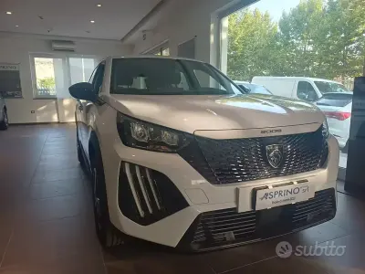 Nuova Peugeot 2008 Style 100 CV (73 kW) 2025 Bianco SUV