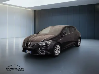 Usata Renault Mégane IV Intens 110 CV (80 kW) 2018 Nero Utilitaria