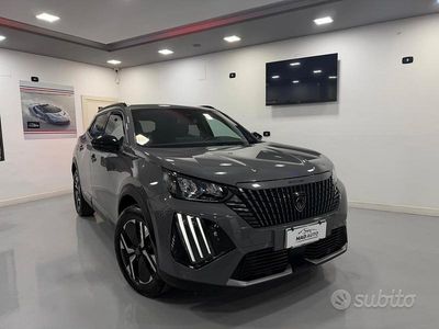 Usata Peugeot 2008 Allure 131 CV (96 kW) 2024 Grigio SUV