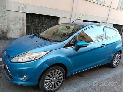 Usata Ford Fiesta 2009 Blu Utilitaria