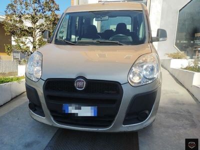 usata Fiat Doblò 1.6 Mjt 16V Emotion 150°Anniversario