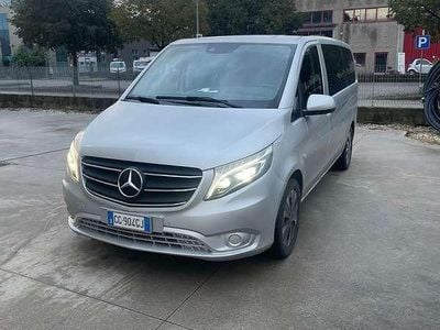 Usata Mercedes Vito 160 CV (117 kW) 2021 Argento Furgone