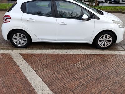 usata Peugeot 208 allure 1.1 benzina 2013