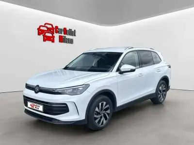 Nuova VW Tiguan Life 150 CV (110 kW) 2025 Oryx white SUV