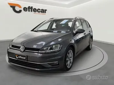 Usata VW Golf VII Executive 116 CV (85 kW) 2017 Grigio Station wagon