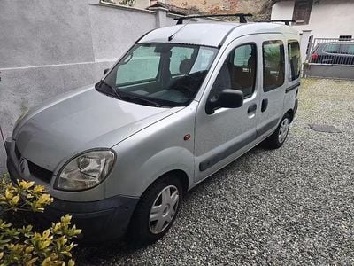 Usata Renault Kangoo 2008 Grigio Monovolume