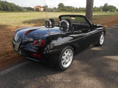 Usata Fiat Barchetta 131 CV (96 kW) 2002 Nero Cabrio