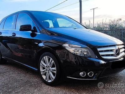 Usata Mercedes B180 Executive 2012 Nero Monovolume