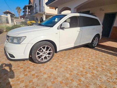 Usata Fiat Freemont 140 CV (102 kW) 2011 Bianco SUV