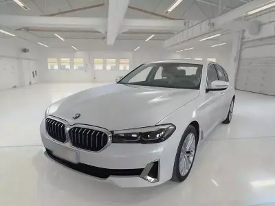 Usata BMW 518 Luxury Line 149 CV (109 kW) 2022 Berlina