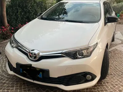 Usata Toyota Auris