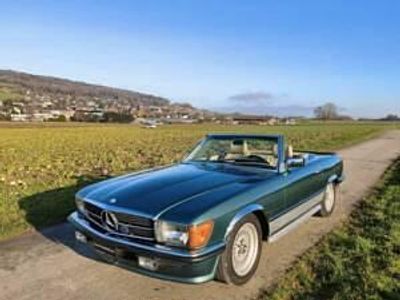 Usata Mercedes SL500 231 CV (169 kW) 1981 Verde Cabrio