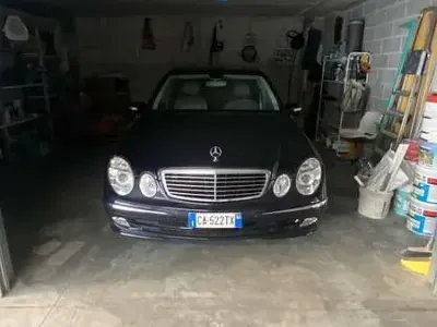 Usata Mercedes E320 Avantgarde 224 CV (164 kW) 2002 Berlina