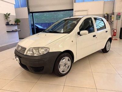 Usata Fiat Punto Classica 69 CV (50 kW) 2008 Bianco Utilitaria