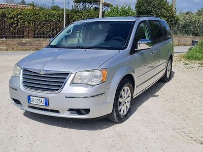 usata Chrysler Grand Voyager 2.8 crd Limited auto dpf