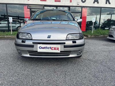 Usata Fiat Punto 133 CV (97 kW) 1996 Grigio Utilitaria
