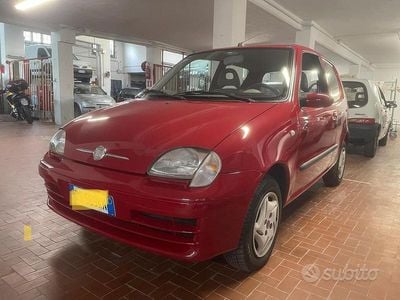 Usata Fiat 600 Anniversary 54 CV (39 kW) 2008 Rosso Utilitaria