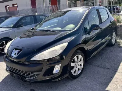 Usata Peugeot 308 Sportium 109 CV (80 kW) 2010 Berlina