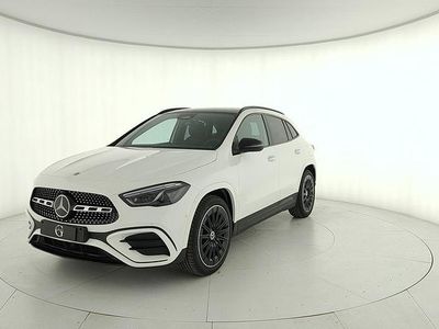 Nuova Mercedes GLA200 150 CV (110 kW) 2025 Bianco SUV