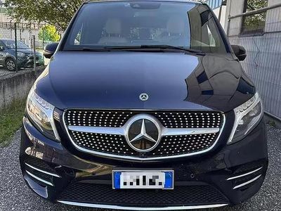 Usata Mercedes V250 Avantgarde 2021 Blu Monovolume