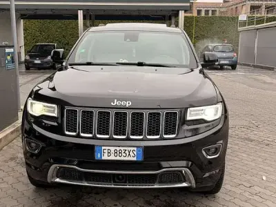 Usata Jeep Grand Cherokee Overland 250 CV (183 kW) 2016 Nero SUV