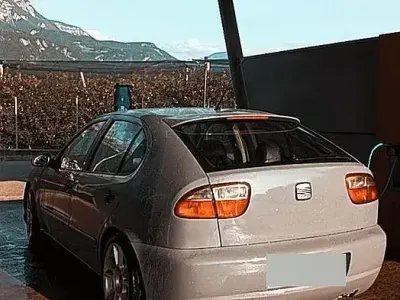 Usata Seat Leon CUPRA 150 CV (110 kW) 2002 Grigio Utilitaria