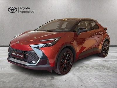 Usata Toyota C-HR Sport 151 CV (111 kW) 2025 Rosso SUV