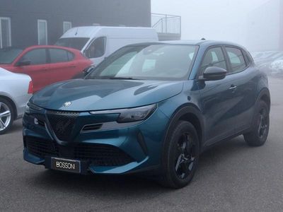 Usata Alfa Romeo Junior 145 CV (106 kW) 2025 Blu SUV