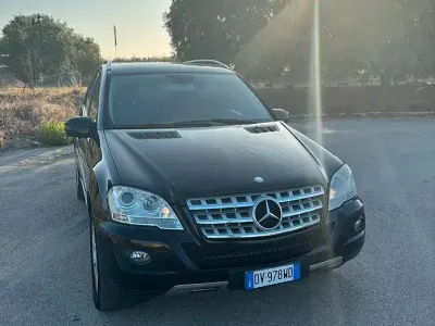 Usata Mercedes ML280 190 CV (139 kW) 2009 Nero SUV