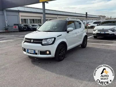 Usata Suzuki Ignis 90 CV (66 kW) 2017 Bianco SUV