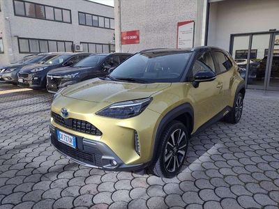 Usata Toyota Yaris Cross 92 CV (67 kW) 2022 Giallo SUV
