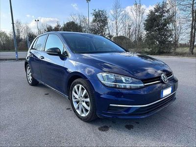 Usata VW Golf VII IQ Drive 116 CV (85 kW) 2019 Blu/azzurro Berlina