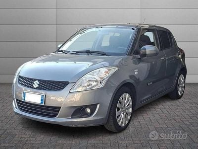 Begagnad Suzuki Swift GL 75 HK (55 kW) 2012 Silver Halvkombi